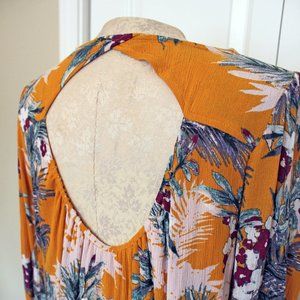 onetheland Open Back Dress